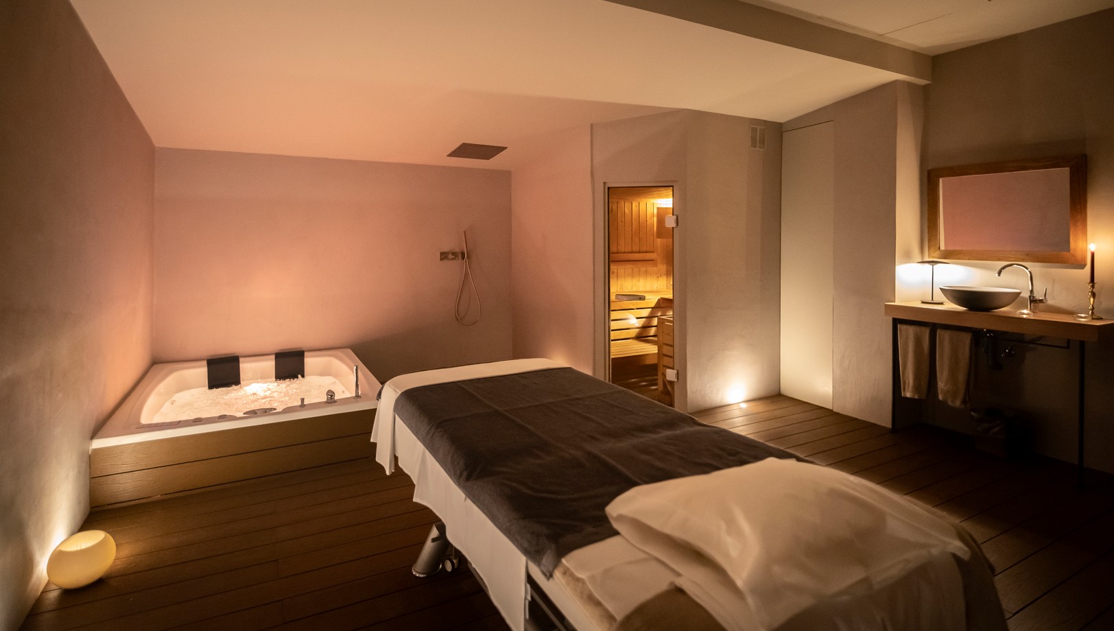Balneo Gran Claustre Wine Spa Peralada