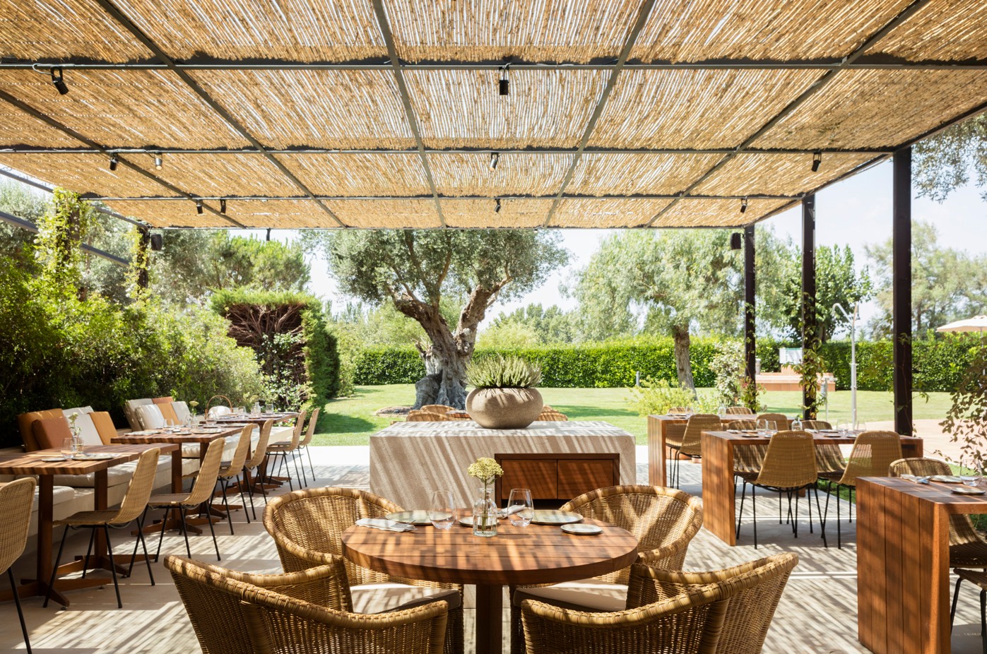 Garden Bar